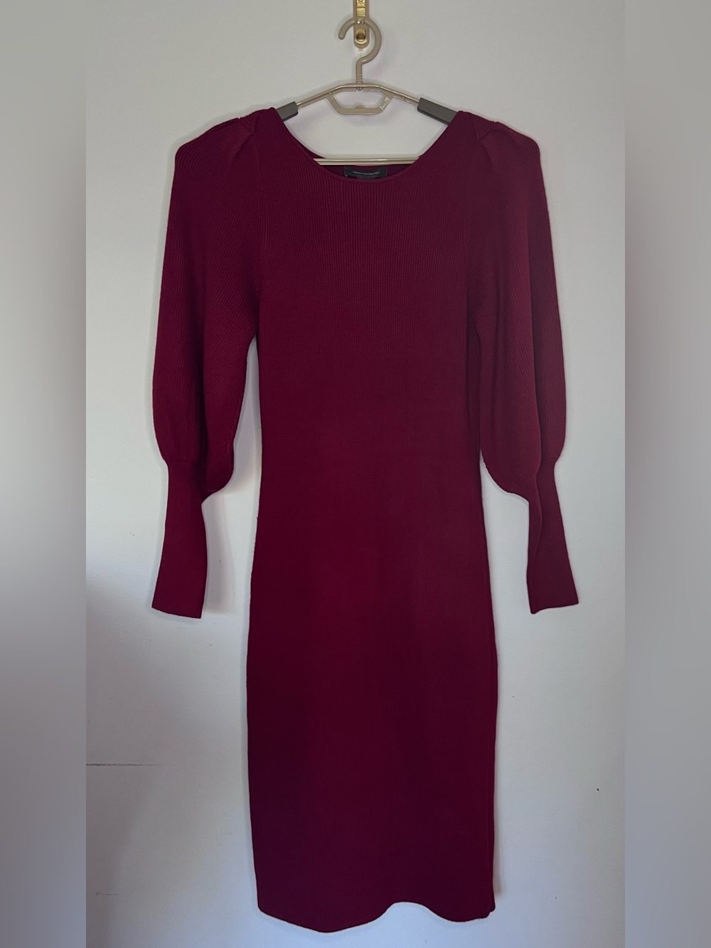 French Connection Burgundy Ribbed Puff-Sleeve Midi Dress